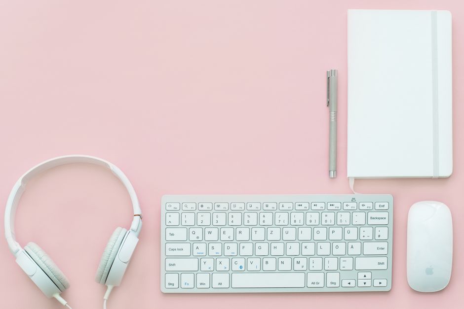 Featured image for Best AI Transcription Tools in 2026 (Ranked & Tested for Remote Workers)