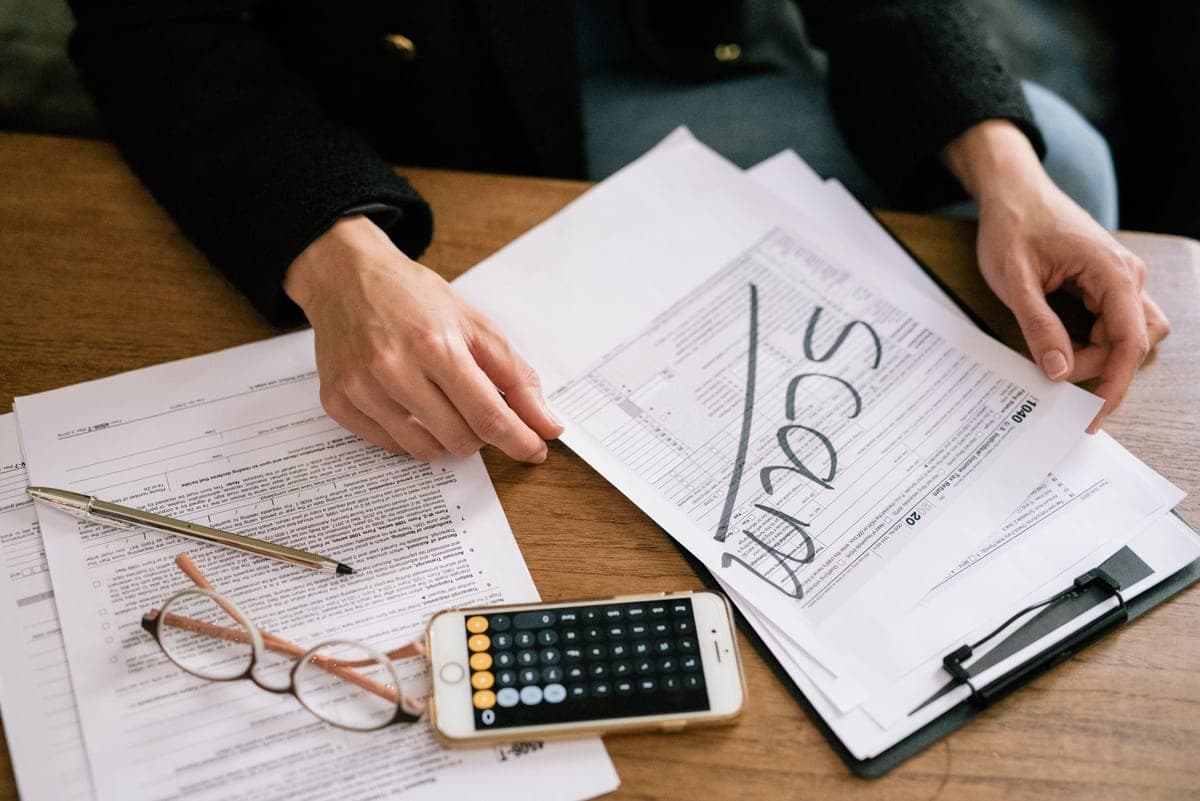 Freelance Tax Guide for South Africans in 2026: SARS Provisional Tax, Deductions & Invoicing – featured image