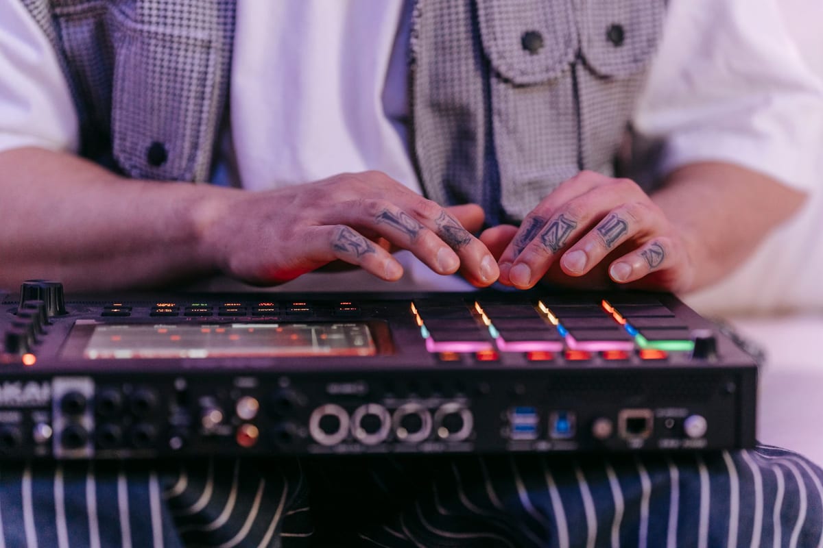 Featured image for Best Platforms to Sell Beats & Music Online in 2026: BeatStars vs Airbit vs Traktrain