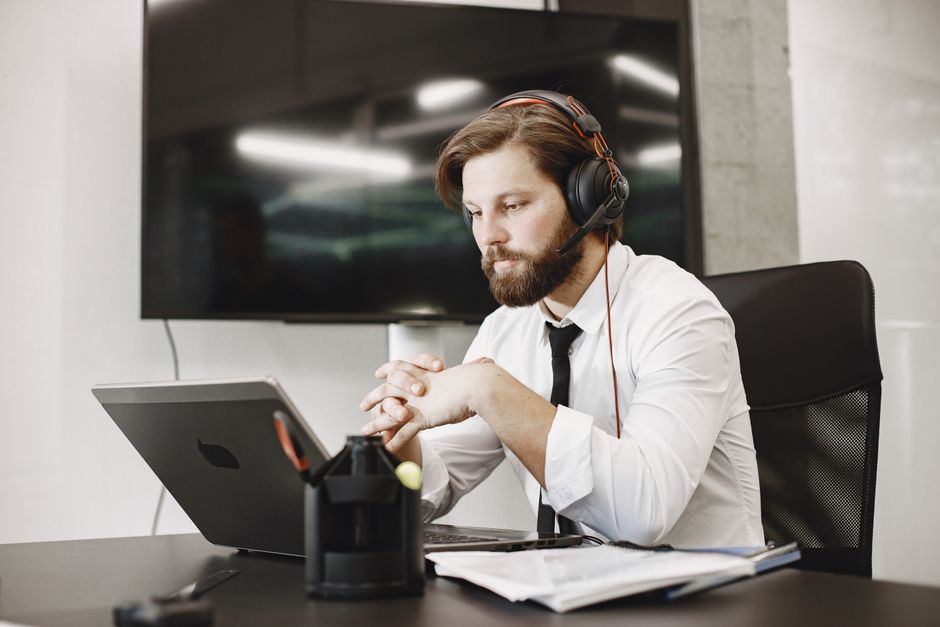 Featured image for International Remote Customer Service Jobs (2026 Guide)