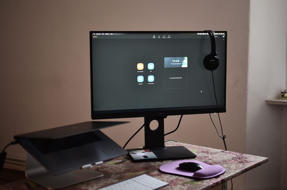 Featured image for Does PeoplePerHour Work in Nigeria? The UK Market Angle