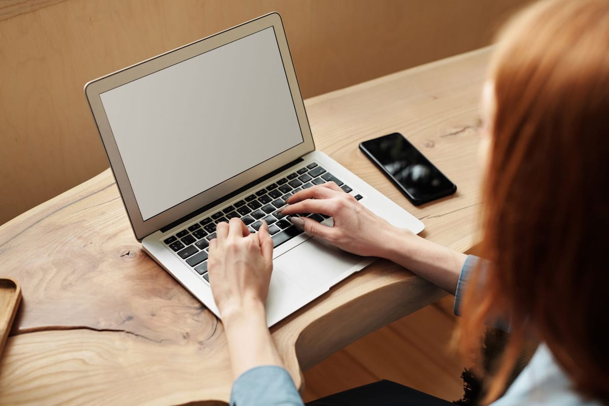 Featured image for Is Upwork Still Worth It in 2026? The Reality of Paid Connects, AI Spam & Real ROI