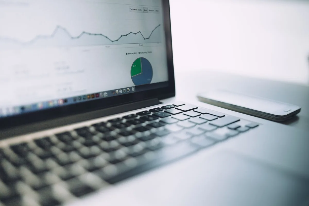 Featured image for How to Sell Notion Templates in 2026: Pricing, Distribution & Revenue