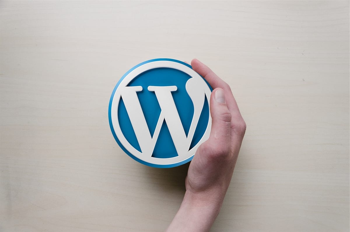 Featured image for WordPress vs Ghost: Which Is the Better Blogging Platform?
