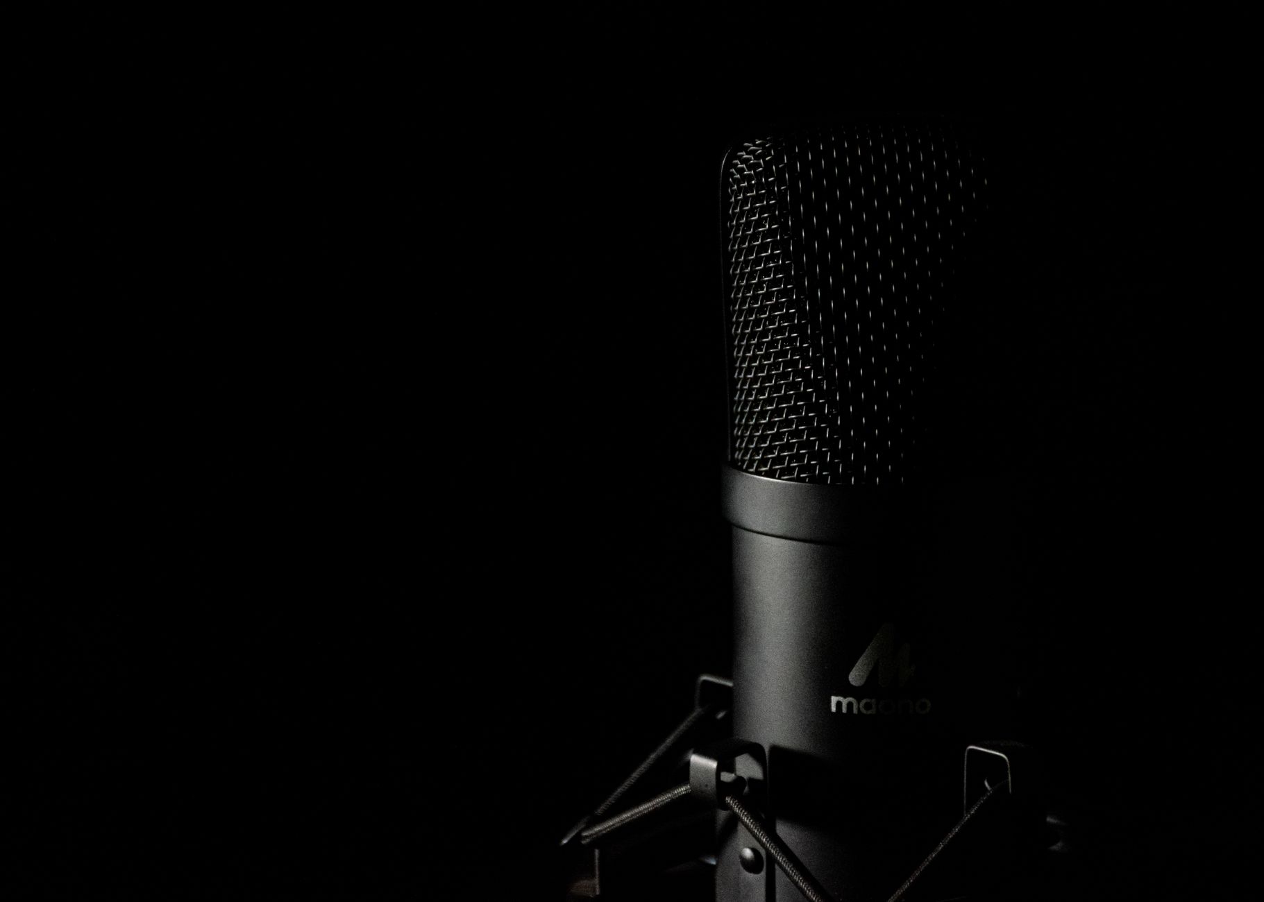 Best AI Transcription Tools 2026: Free and Paid Compared (Otter.ai, Descript, Whisper) – featured image