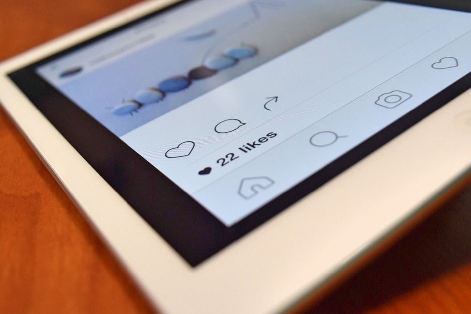 Best Apps Like Canva: 8 Free Graphic Design Alternatives in 2026 โ featured image