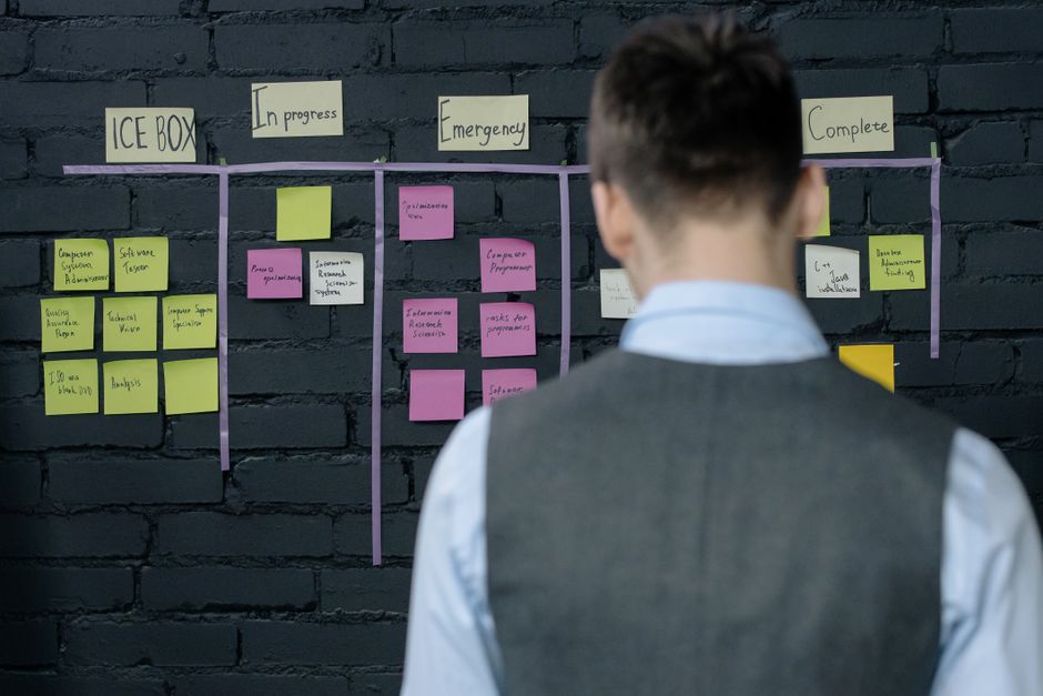 Best Project Management Workflows for Solo Freelancers in 2026 (Trello vs Notion vs ClickUp) โ featured image