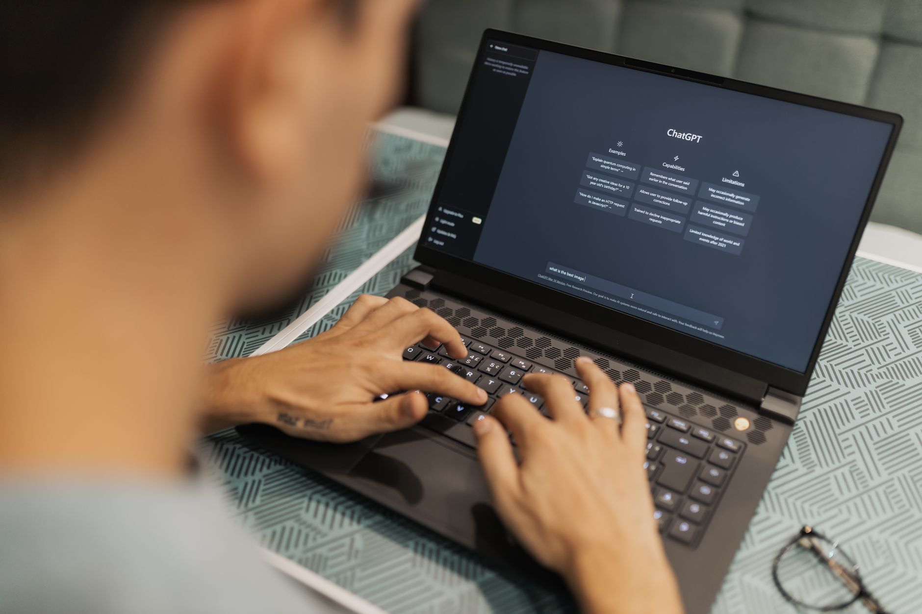 Featured image for Canva Pro Alternatives That Are Free