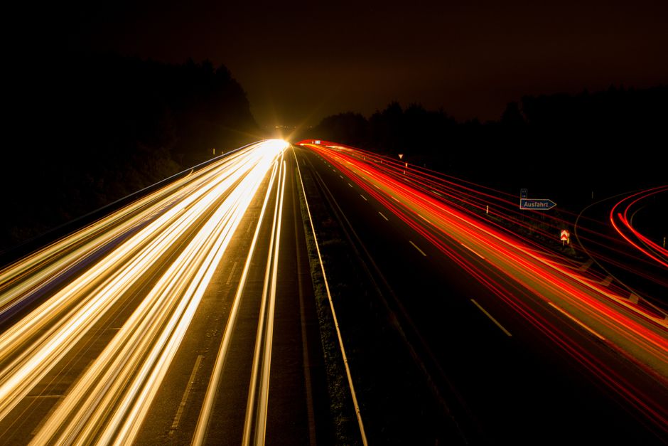 Cloudflare vs Fastly in 2026: Which CDN Is Best for Speed, Security & Edge Compute? โ featured image