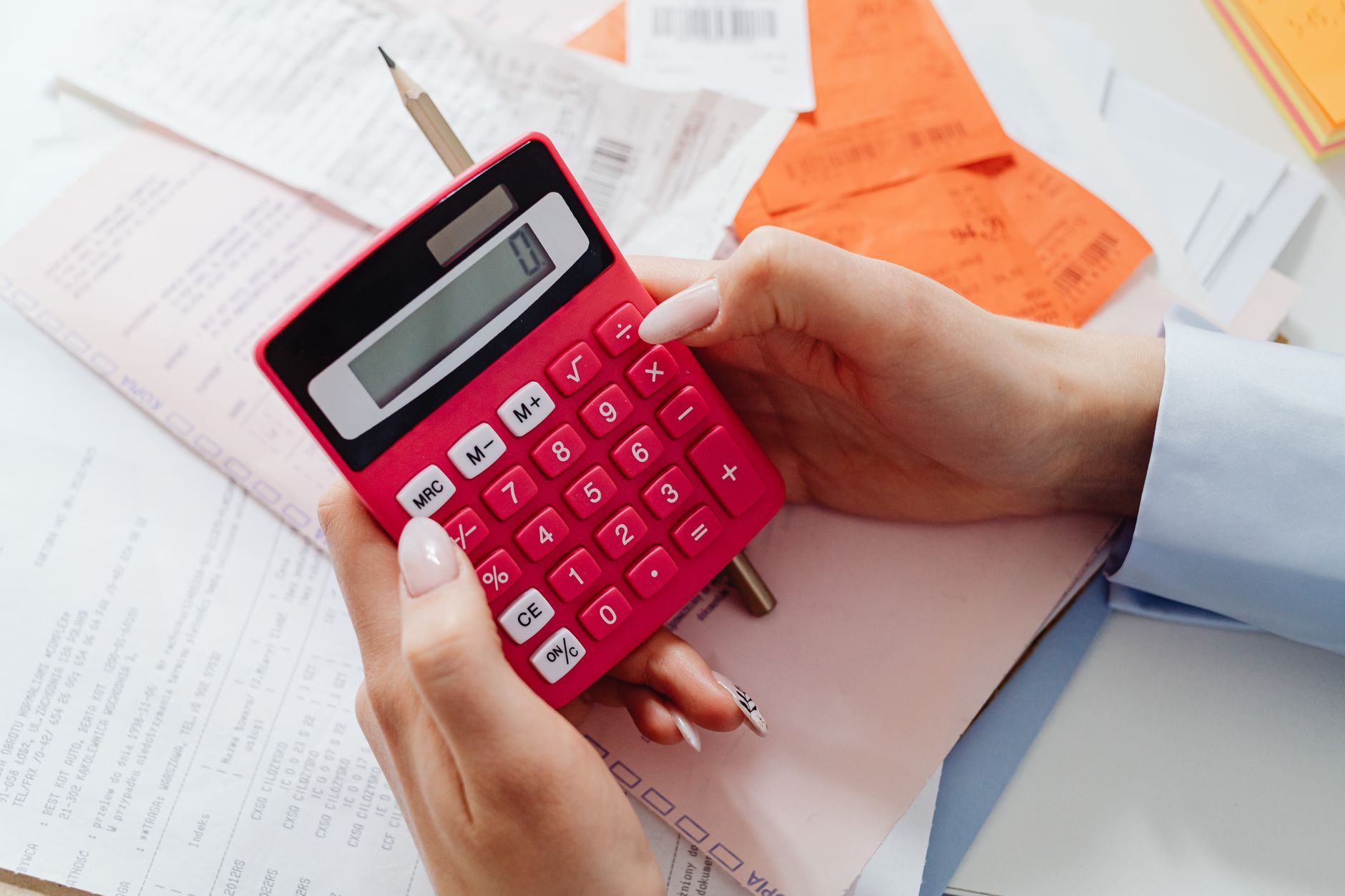 How to Calculate Your Freelance Hourly Rate in 2026 (Math & Formula) – featured image