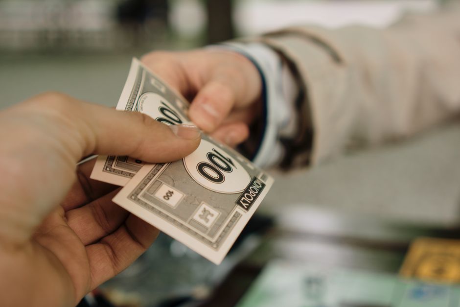 How to Get High-Paying Freelance Clients on LinkedIn in 2026 ($2k-$5k Retainers) – featured image