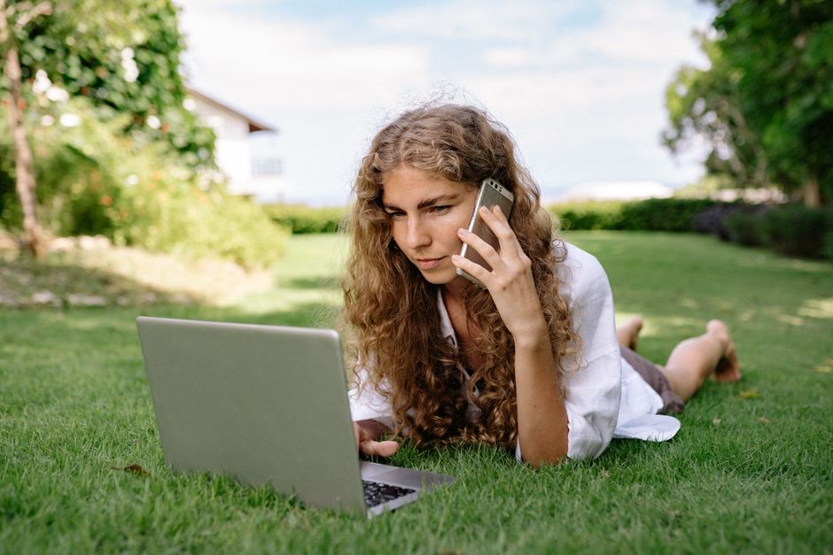 How to Hire Freelancers on Upwork in 2026 (Client Step-by-Step Guide) โ featured image