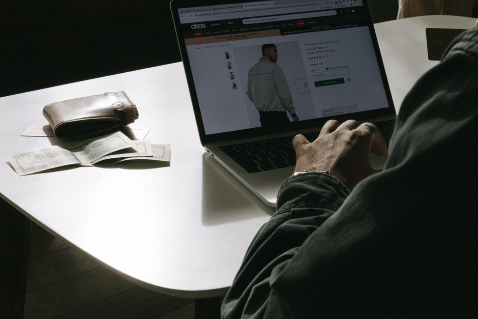 How to Make Money Testing Websites and Apps in 2026 ($10-$60 Per Test) โ featured image