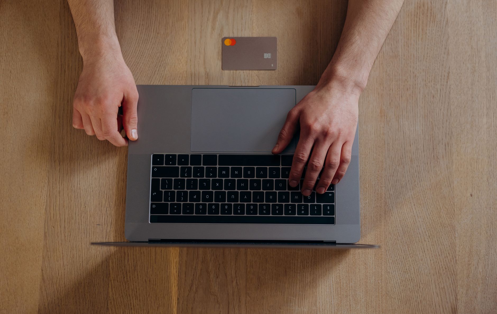 Featured image for Payoneer Withdrawal Methods in Uganda: The Shilling Route
