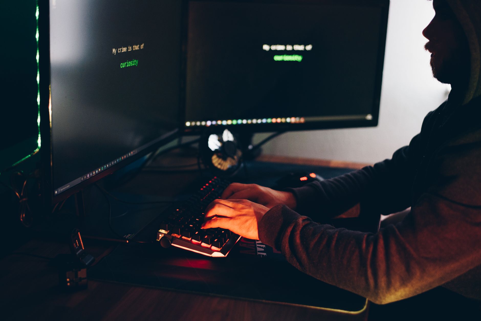 Featured image for How to Spot and Avoid Remote Job Scams in 2026 (7 Red Flags)