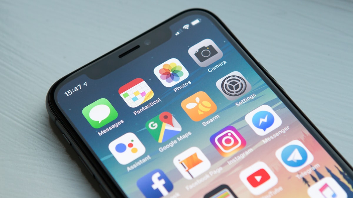 13 Real Remote Jobs You Can Do From Your Phone in Africa (2026)