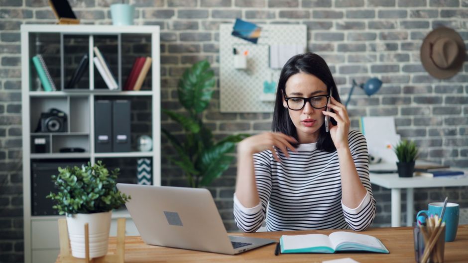Comparison of the core structural difference: outbound vs. inbound features, rates, and platform options