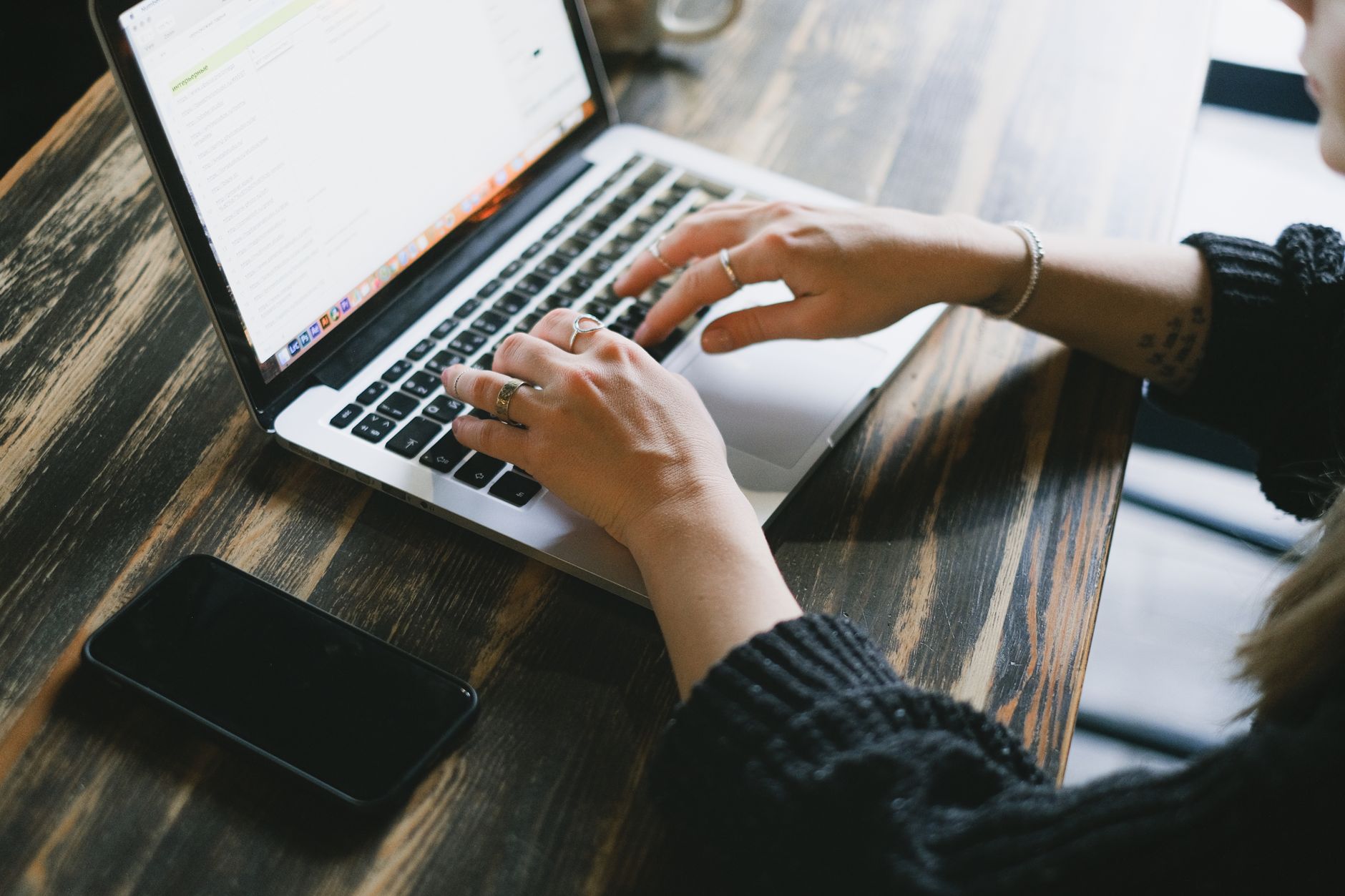 Welocalize Search Quality Rater Review 2026: Pay Rates ($15/hr), Hours & Exam Tips – featured image
